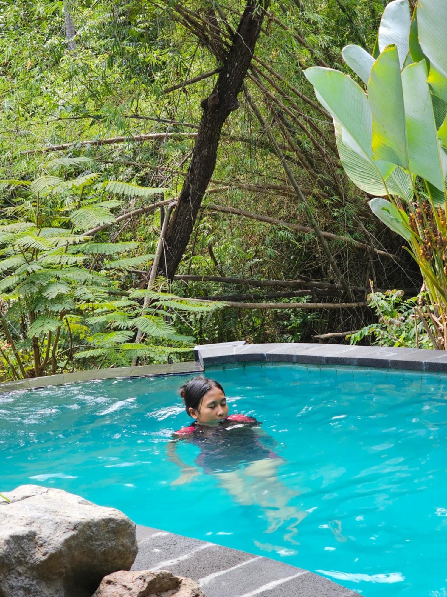 Hotel Les Garden à Tejakula Extérieur photo