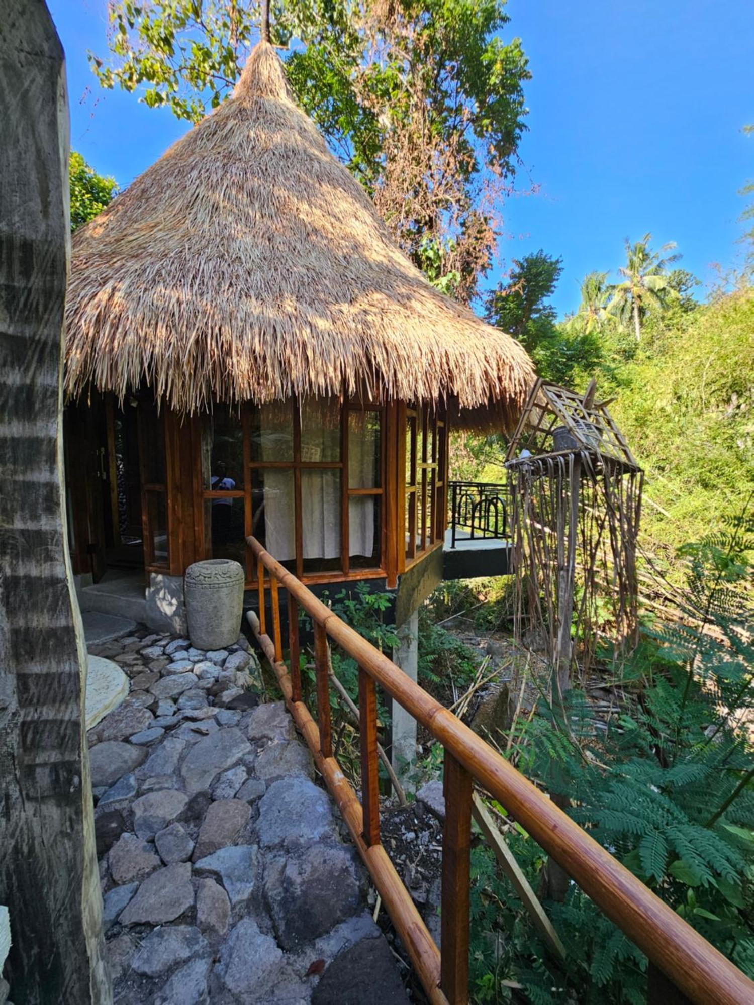 Hotel Les Garden à Tejakula Extérieur photo